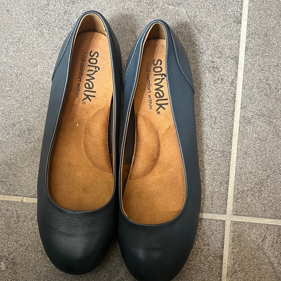 Size 9W Softwalk Sonoma Ballet Flats Slip On Blue Women’s - Picture 1 of 8